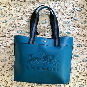 Coach 1896 Jes Tote. Horse & Carriage.  NWOT